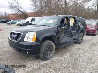 2007 GMC Yukon XL SLT z VIN 1GKFK16387J228056, wystawiony jako IAAI lot #41816338 z przebiegiem 216 645 mil mil oraz . Historia ofert i sprzedaży dostępna na DreamBid. Obrazek 2.