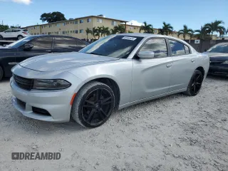 2019 Dodge Charger SXT with VIN 2C3CDXBG8KH743593, listed as a Copart auction lot 46900535 with 68,880 mi miles and Clean Title. Bid and sale history available at carsss.com. Image 1.