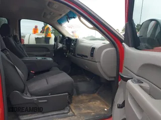 2011 Chevrolet Silverado 1500 with VIN 3GCPCPEA3BG174921, listed as a IAAI auction lot 41714566 with 180,806 mi miles and . Bid and sale history available at DreamBid. Image 5.