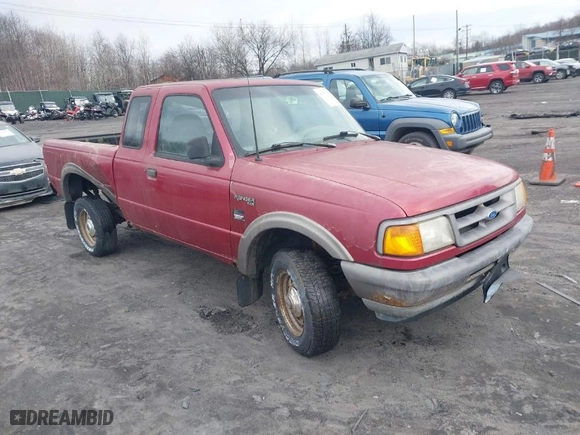 1995 Ford Ranger XL with VIN 1FTCR15U4STA23643, listed as a IAAI auction lot 41135347 with 251,085 mi miles. Bid and sale history available at carsss.com. Image 1.