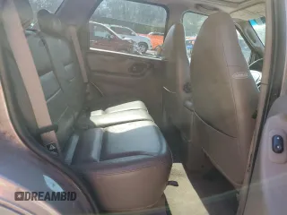 2001 Ford Escape XLT с VIN 1FMCU04131KC39323, выставлен на аукционе Copart как лот 57726825 с пробегом 170 104 миль миль и Списание • Salvage title. История ставок и продаж доступна на DreamBid. Изображение 10.