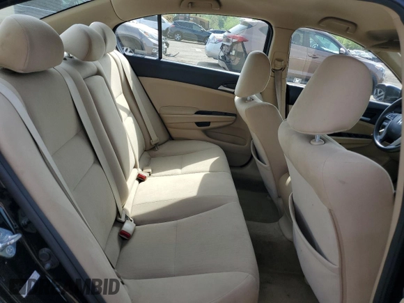 2012 Honda Accord LX Premium z VIN 1HGCP2F45CA193082, wystawiony jako Copart lot #56778455 z przebiegiem 299 568 mil mil oraz Szkoda całkowita • Salvage title. Historia ofert i sprzedaży dostępna na DreamBid. Obrazek 10.