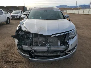 2016 Lincoln MKX Reserve with VIN 2LMTJ8LR8GBL88588, listed as a Copart auction lot 85733924 with 41,258 mi miles and Salvage Title. Bid and sale history available at carsss.com. Image 5.