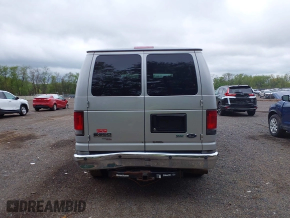 2011 Ford Econoline Passenger XL with VIN 1FBNE3BL0BDB03743, listed as a IAAI auction lot 42182175 with 155,569 mi miles. Bid and sale history available at carsss.com. Image 16.
