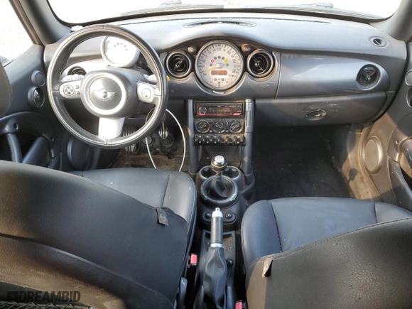 2005 MINI Cooper Convertible S with VIN WMWRH33535TF83436, listed as a Copart auction lot 63962304 with 246,932 mi miles and Salvage Title. Bid and sale history available at carsss.com. Image 8.