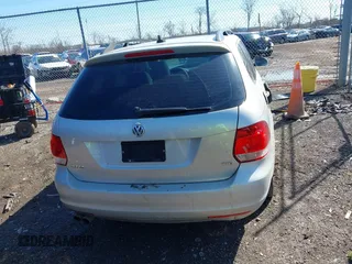 2011 Volkswagen Jetta SportWagen TDI with VIN 3VWPL7AJ0BM672093, listed as a IAAI auction lot 41849075 with 205,684 mi miles. Bid and sale history available at carsss.com. Image 17.