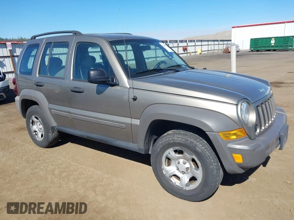 2007 Jeep Liberty Sport with VIN 1J8GL48K97W535993, listed as a IAAI auction lot 42200633 with 136,773 mi miles. Bid and sale history available at carsss.com. Image 1.