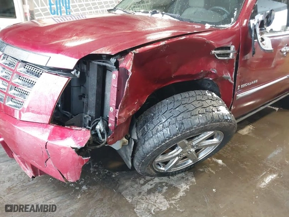 2009 Cadillac Escalade with VIN 1GYFK23249R232889, listed as a IAAI auction lot 41630223 with 80,158 mi miles. Bid and sale history available at carsss.com. Image 6.