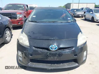 2011 Toyota Prius I with VIN JTDKN3DU1B1402339, listed as a IAAI auction lot 42000051 with 226,974 mi miles. Bid and sale history available at carsss.com. Image 12.