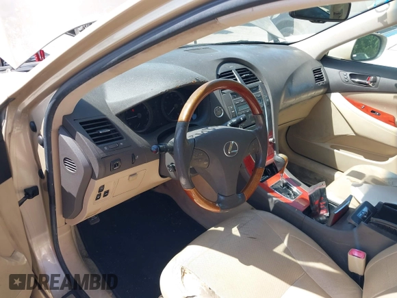 2007 Lexus ES 330 z VIN JTHBJ46G772071520, wystawiony jako IAAI lot #42558690 z przebiegiem 203 029 mil mil oraz . Historia ofert i sprzedaży dostępna na DreamBid. Obrazek 12.
