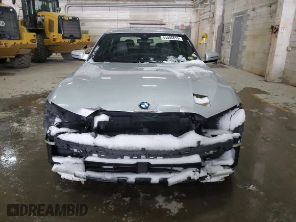 2020 BMW 3 Series 330i xDrive with VIN WBA5R7C00LFH77098, listed as a Copart auction lot 44595615 with 84,446 mi miles and Salvage Title. Bid and sale history available at DreamBid. Image 5.