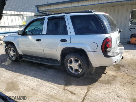 2007 Chevrolet TrailBlazer LT with VIN 1GNDT13S372290011, listed as a Copart auction lot 53607965 with 148,905 mi miles and Salvage Title. Bid and sale history available at carsss.com. Image 2.