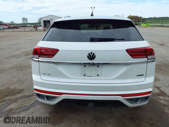 2023 Volkswagen Atlas SEL Premium R-Line z VIN 1V2FE2CA8PC221736, wystawiony jako IAAI lot #42155629 z przebiegiem 54 394 mil mil oraz . Historia ofert i sprzedaży dostępna na DreamBid. Obrazek 16.
