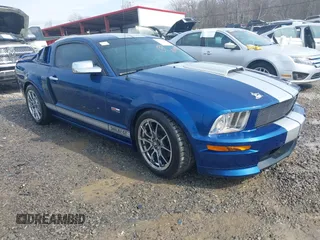 2008 Ford Mustang GT Deluxe with VIN 1ZVHT82H785138321, listed as a IAAI auction lot 41694574 with 43,398 mi miles and . Bid and sale history available at carsss.com. Image 1.