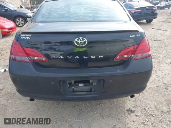 2008 Toyota Avalon XL with VIN 4T1BK36BX8U261200, listed as a IAAI auction lot 40973174 with 248,038 mi miles. Bid and sale history available at carsss.com. Image 17.
