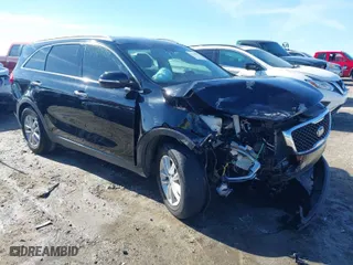 2017 Kia Sorento LX V6 with VIN 5XYPG4A56HG227811, listed as a IAAI auction lot 41427871 with 144,467 mi miles. Bid and sale history available at carsss.com. Image 1.