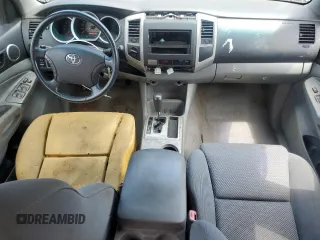 2008 Toyota Tacoma z VIN 5TELU42N08Z531969, wystawiony jako Copart lot #60855305 z przebiegiem 219 926 mil mil oraz Czysty tytuł • Clean title. Historia ofert i sprzedaży dostępna na DreamBid. Obrazek 8.