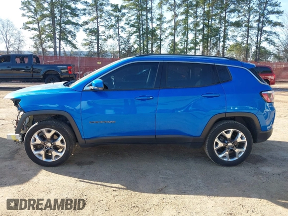 2020 Jeep Compass Limited with VIN 3C4NJDCB3LT127100, listed as a IAAI auction lot 41767535 with 114,114 mi miles. Bid and sale history available at carsss.com. Image 15.