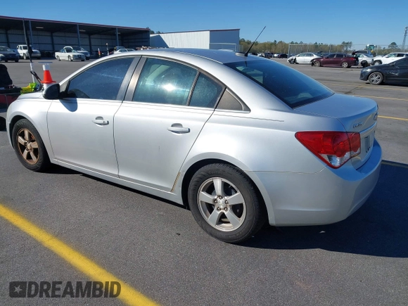 2014 Chevrolet Cruze 1LT with VIN 1G1PC5SB8E7201279, listed as a IAAI auction lot 41851574 with 125,806 mi miles and . Bid and sale history available at DreamBid. Image 3.