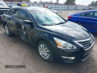 2014 Nissan Altima 2.5 with VIN 1N4AL3AP2EN240479, listed as a IAAI auction lot 41479736 with 163,856 mi miles. Bid and sale history available at carsss.com. Image 1.