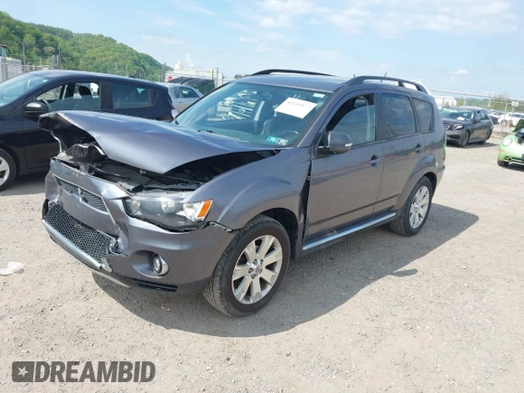 2010 Mitsubishi Outlander z VIN JA4AT3AW9AZ016348, wystawiony jako IAAI lot #42219377 z przebiegiem 104 414 mil mil oraz . Historia ofert i sprzedaży dostępna na DreamBid. Obrazek 2.