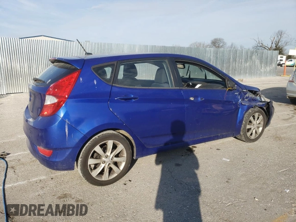 2012 Hyundai Accent SE with VIN KMHCU5AE7CU027245, listed as a Copart auction lot 50604895 with 153,842 mi miles and Clean title. Bid and sale history available at DreamBid. Image 3.