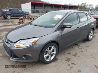 2014 Ford Focus SE with VIN 1FADP3F24EL105899, listed as a IAAI auction lot 41840399 with 90,074 mi miles. Bid and sale history available at carsss.com. Image 18.
