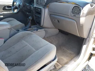 2005 Chevrolet TrailBlazer LT with VIN 1GNDT13SX52297180, listed as a IAAI auction lot 41986574 with 1 mi miles. Bid and sale history available at carsss.com. Image 5.