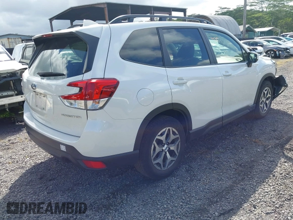 2023 Subaru Forester Premium with VIN JF2SKAEC3PH400322, listed as a IAAI auction lot 42317438 with 16,400 mi miles and . Bid and sale history available at DreamBid. Image 4.
