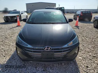 2020 Hyundai Elantra SE z VIN 5NPD74LFXLH498283, wystawiony jako Copart lot #56732845 z przebiegiem 68 079 mil mil oraz Szkoda całkowita • Salvage title. Historia ofert i sprzedaży dostępna na DreamBid. Obrazek 5.