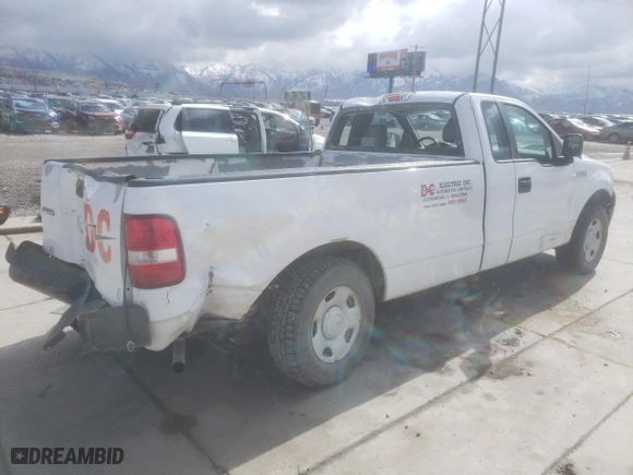 2007 Ford F-150 XL with VIN 1FTRF12247KC41729, listed as a Copart auction lot 47805565 with 178,797 mi miles and Salvage Title. Bid and sale history available at carsss.com. Image 3.