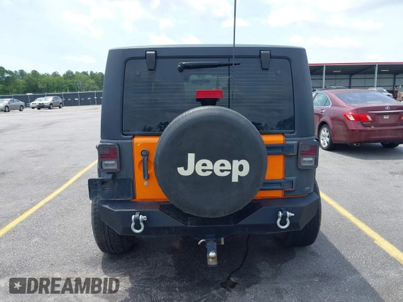 2013 Jeep Wrangler Sport z VIN 1C4AJWAG2DL538526, wystawiony jako IAAI lot #42378501 z przebiegiem 81 709 mil mil oraz . Historia ofert i sprzedaży dostępna na DreamBid. Obrazek 17.