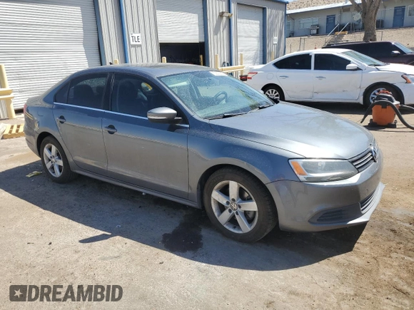 2014 Volkswagen Jetta TDI w/Premium with VIN 3VWLL7AJXEM398033, listed as a Copart auction lot 53503325 with 96,081 mi miles and Salvage title. Bid and sale history available at DreamBid. Image 4.