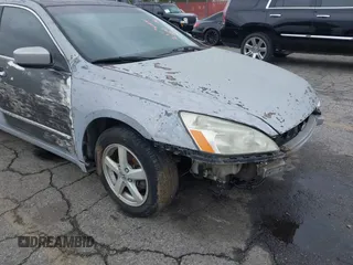 2005 Honda Accord EX-L z VIN 1HGCM66865A040233, wystawiony jako IAAI lot #41808914 z przebiegiem 188 965 mil mil oraz . Historia ofert i sprzedaży dostępna na DreamBid. Obrazek 13.
