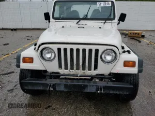 1998 Jeep Wrangler SE with VIN 1J4FY29P0WP749387, listed as a Copart auction lot 51112015 with 97,834 mi miles and Salvage Title. Bid and sale history available at carsss.com. Image 5.