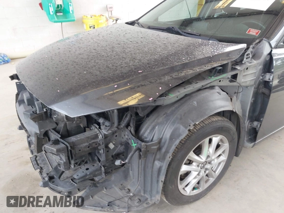 2014 Mazda 3 i Touring z VIN JM1BM1L71E1193465, wystawiony jako IAAI lot #42078287 z przebiegiem 144 014 mil mil oraz . Historia ofert i sprzedaży dostępna na DreamBid. Obrazek 6.