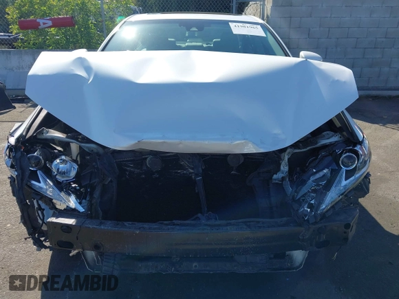 2018 Lexus ES with VIN 58ABK1GG1JU116186, listed as a IAAI auction lot 41981965 with 98,233 mi miles. Bid and sale history available at carsss.com. Image 6.