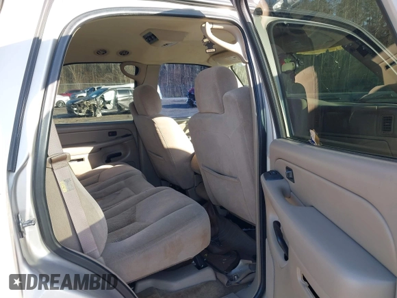 2004 Chevrolet Tahoe LT z VIN 1GNEC13Z94R253470, wystawiony jako IAAI lot #41575306 z przebiegiem 274 287 mil mil oraz . Historia ofert i sprzedaży dostępna na DreamBid. Obrazek 8.