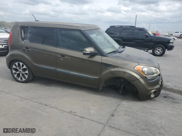 2013 Kia Soul + with VIN KNDJT2A64D7534951, listed as a Copart auction lot 78326854 with 130,079 mi miles and Clean Title. Bid and sale history available at carsss.com. Image 4.