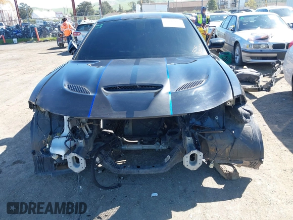 2017 Dodge Charger SRT Hellcat z VIN 2C3CDXL90HH509733, wystawiony jako IAAI lot #39143116 z przebiegiem Nie podano mil oraz . Historia ofert i sprzedaży dostępna na DreamBid. Obrazek 12.