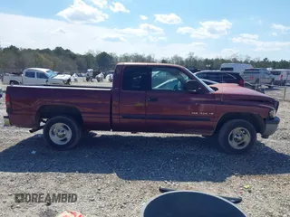 2001 Dodge 1500 with VIN 3B7HC13Y41M555680, listed as a IAAI auction lot 41890064 with 190,065 mi miles. Bid and sale history available at carsss.com. Image 14.