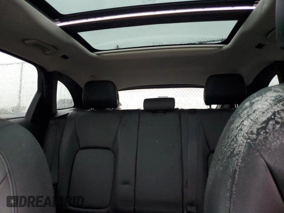 2018 Jaguar F-Pace 25t Premium with VIN SADCJ2FXXJA252400, listed as a Copart auction lot 55306745 with Not provided miles and Salvage title. Bid and sale history available at DreamBid. Image 10.