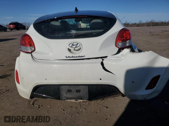 2012 Hyundai Veloster w/Gray Int with VIN KMHTC6AD2CU074277, listed as a Copart auction lot 44045205 with 180,489 mi miles and Salvage title. Bid and sale history available at DreamBid. Image 6.