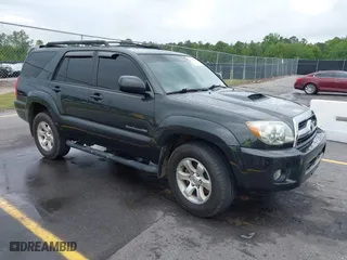 2007 Toyota 4Runner SR5 with VIN JTEBU14R670111542, listed as a IAAI auction lot 42109188 with 205,379 mi miles. Bid and sale history available at carsss.com. Image 1.
