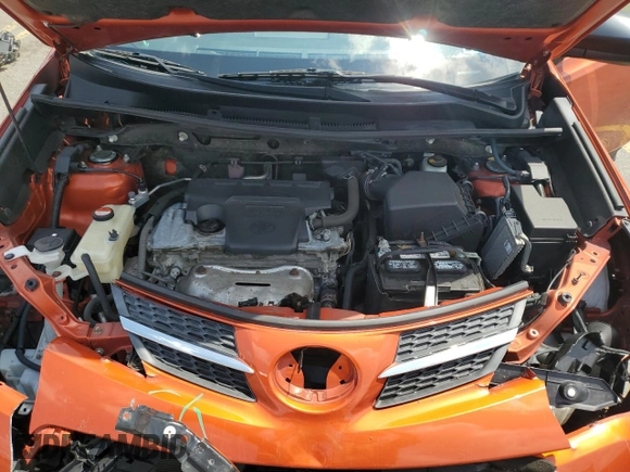 2015 Toyota RAV4 LE with VIN JTMBFREV7FD108875, listed as a Copart auction lot 61109445 with 154,558 mi miles and Salvage title. Bid and sale history available at DreamBid. Image 12.