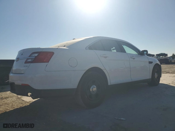 2013 Ford Sedan Police Interceptor with VIN 1FAHP2L88DG139002, listed as a Copart auction lot 81307654 with 142,329 mi miles and Non Repairable. Bid and sale history available at carsss.com. Image 3.
