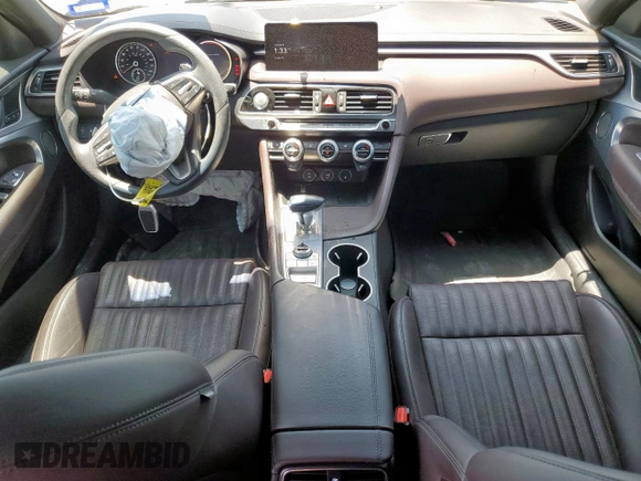 2022 Genesis G70 2.0T z VIN KMTG34TA3NU091204, wystawiony jako Copart lot #57073325 z przebiegiem 62 529 mil mil oraz Szkoda całkowita • Salvage title. Historia ofert i sprzedaży dostępna na DreamBid. Obrazek 8.