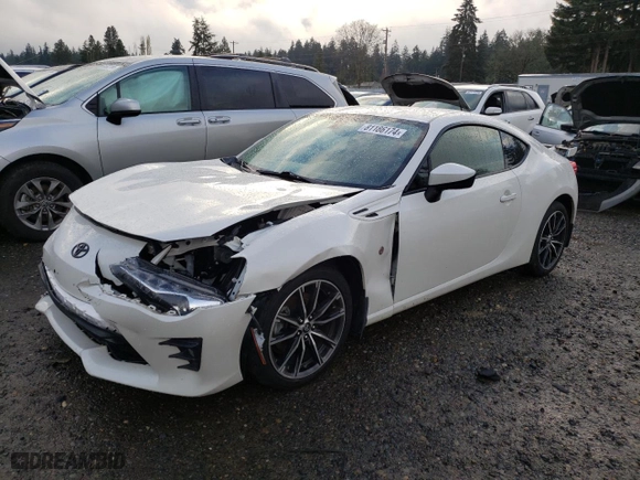 2019 Toyota 86 GT with VIN JF1ZNAE17K8703671, listed as a Copart auction lot 81186174 with NaN miles and Salvage Title. Bid and sale history available at carsss.com. Image 1.