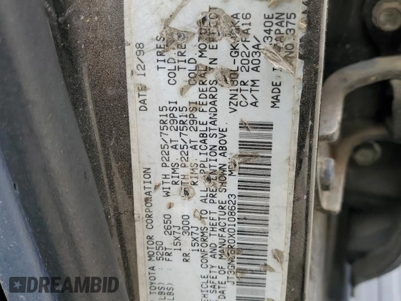 1999 Toyota 4Runner SR5 z VIN JT3GN86R0X0108623, wystawiony jako Copart lot #53191675 z przebiegiem 212 411 mil mil oraz Czysty tytuł • Clean title. Historia ofert i sprzedaży dostępna na DreamBid. Obrazek 13.
