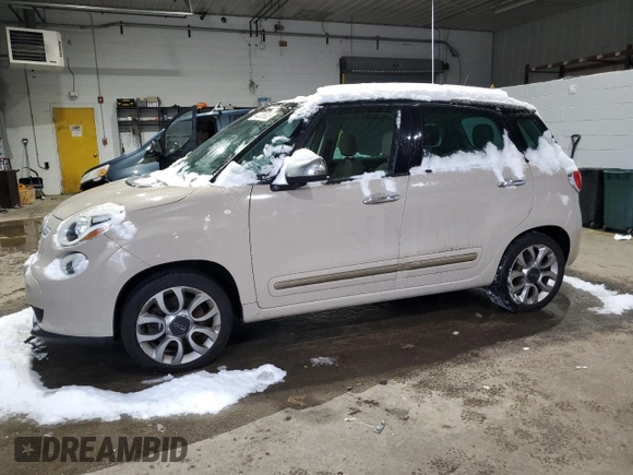 2014 FIAT 500L Lounge with VIN ZFBCFACH7EZ013756, listed as a Copart auction lot 44085635 with 128,348 mi miles and Clean Title. Bid and sale history available at DreamBid. Image 1.